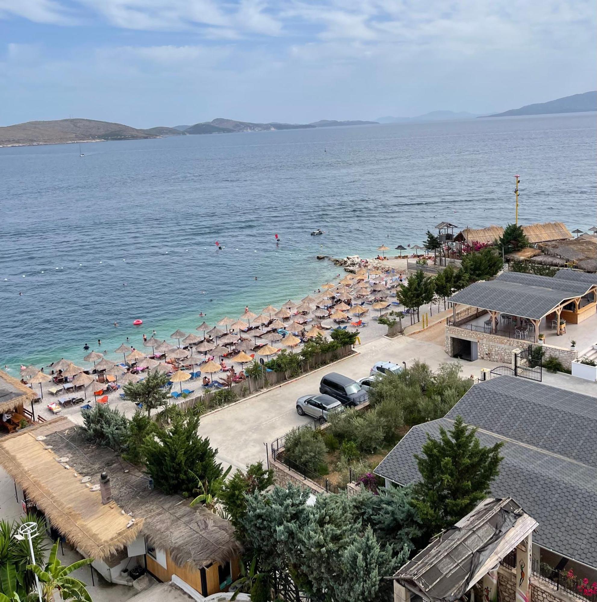 Port Side Sarande Sarandë Exterior foto